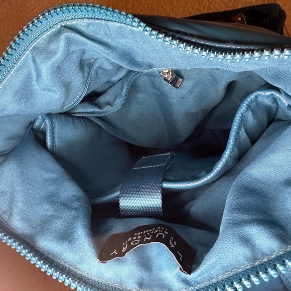 Laundry by Shelli Segal Puffer Backpack - Picture 9 of 10